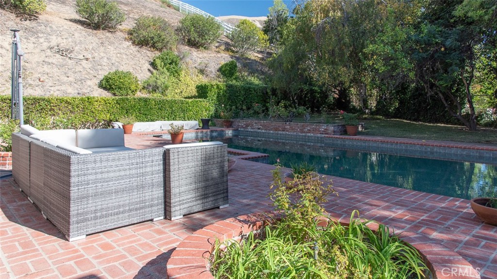 5250 Scott Robertson Road Hidden Hills, CA 91302 - Photo 43 of 50