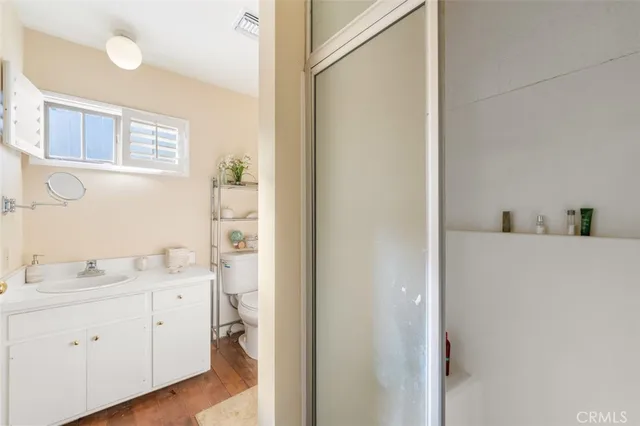 $5,700,000 | 5250 Scott Robertson Road, Hidden Hills, CA 91302