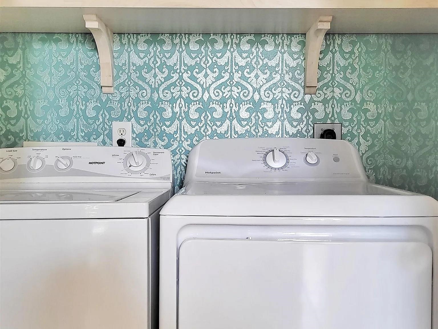 5255 Pine Road Orange Beach, AL 36561 - Photo 19 of 35 Laundry