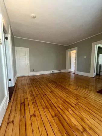 $1,200 | 604 Rock Street, Unit 6, Fall River, MA 02720