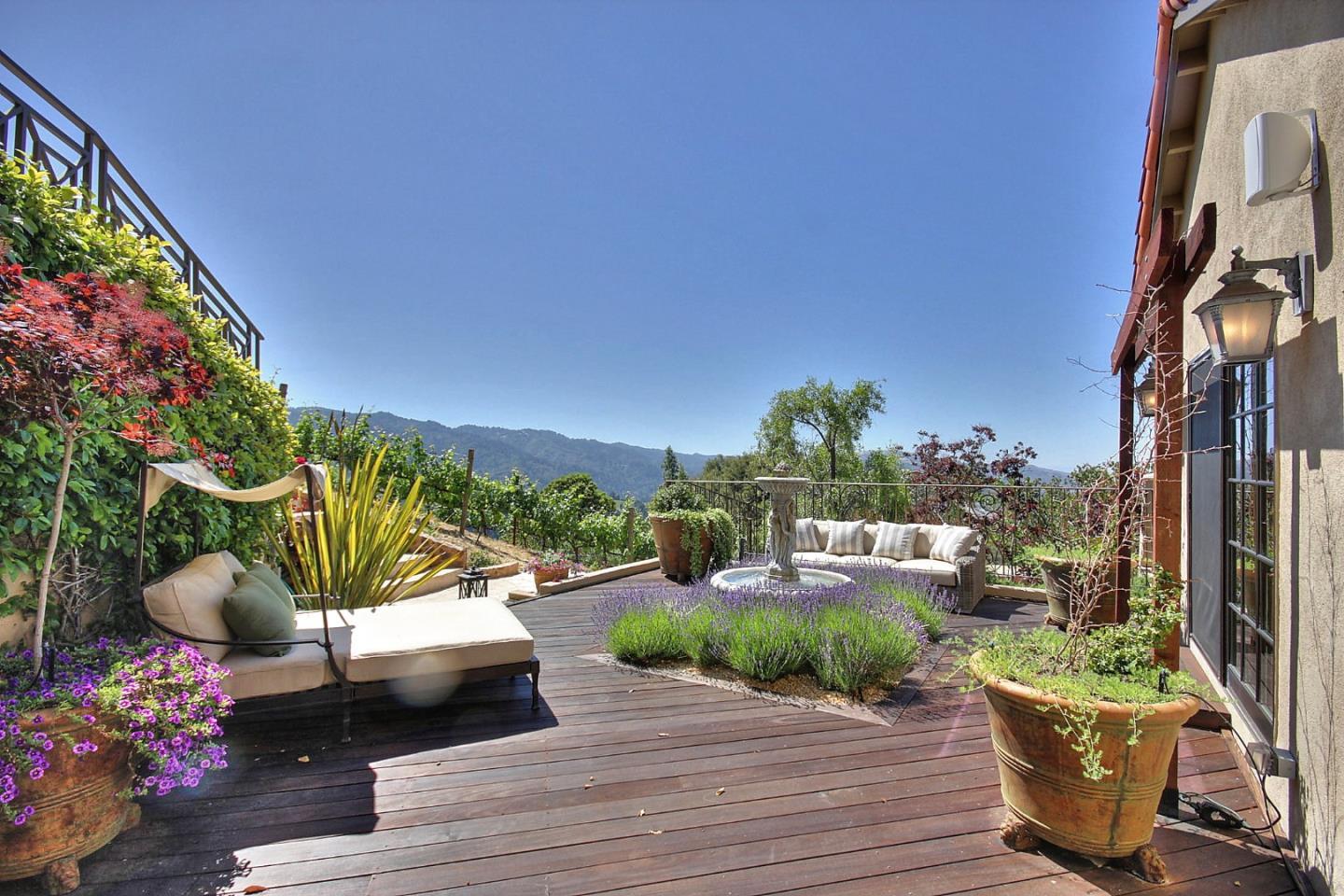 15668 Bohlman Road Saratoga, CA 95070 - Photo 5 of 33 Gallery Image 5