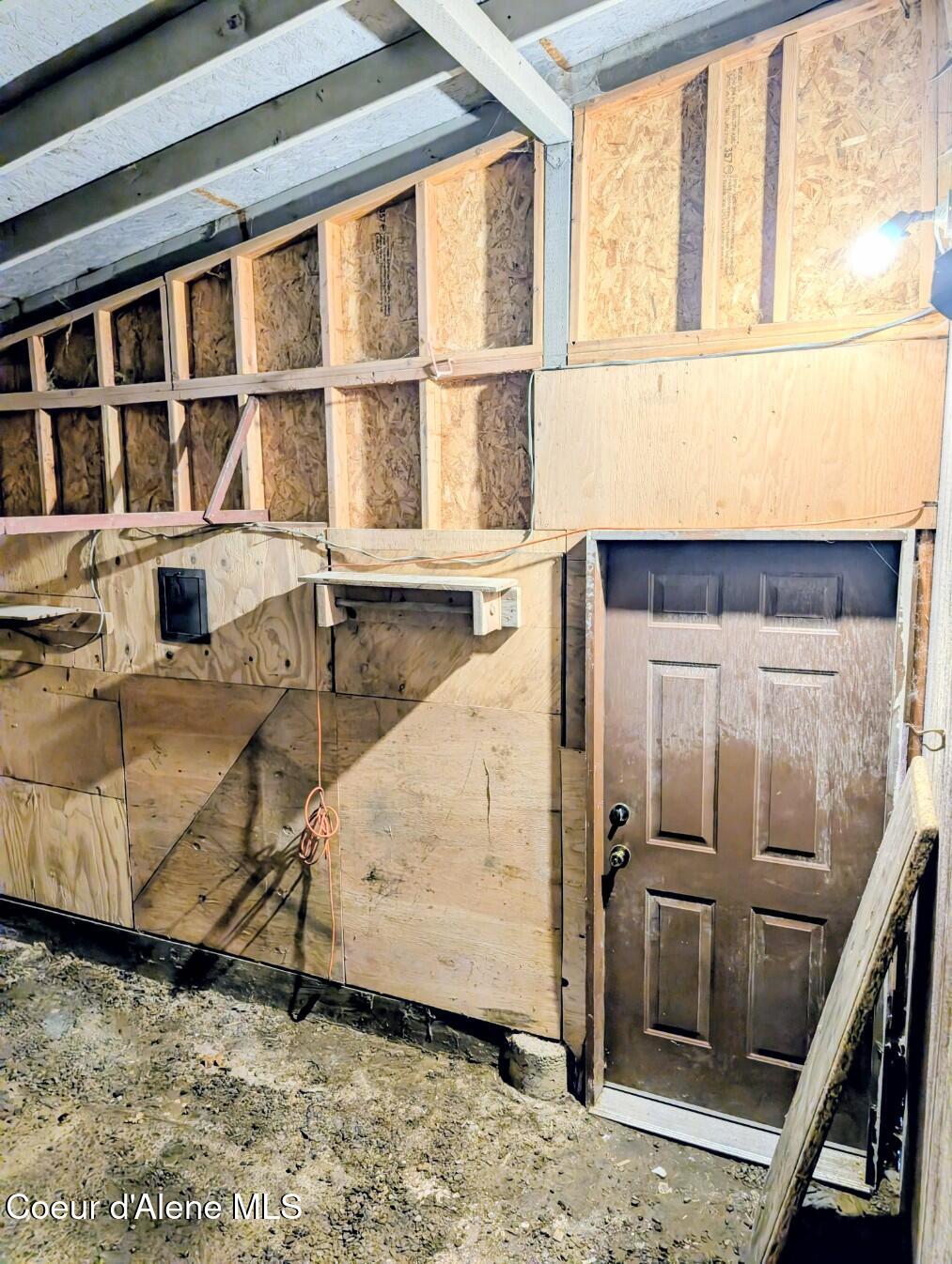 6873 Hill Side Alley Bonners Ferry, ID 83805 - Photo 15 of 27 Seperate entrance to shop area