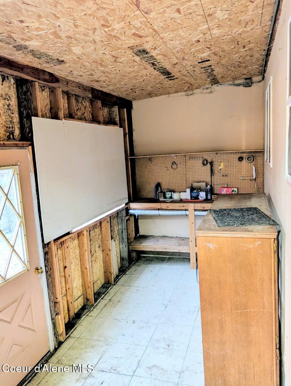 6873 Hill Side Alley Bonners Ferry, ID 83805 - Photo 16 of 27 Another work area off of the home