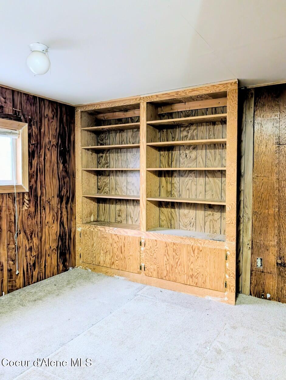 6873 Hill Side Alley Bonners Ferry, ID 83805 - Photo 22 of 27 Built ins in the bedroom