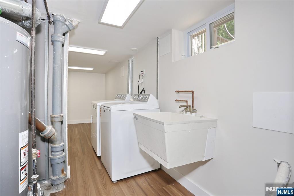 20 Dojean Court Bergenfield, NJ 07621 - Photo 41 of 50