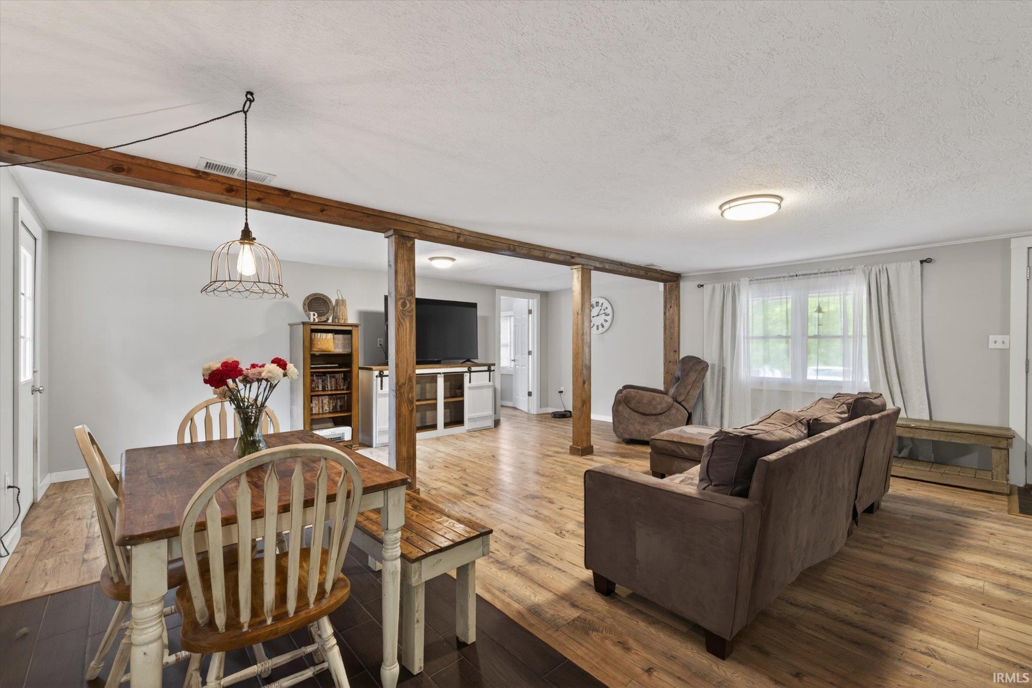 4013 East Boltinghouse Road Bloomington, IN 47408 - Photo 7 of 32