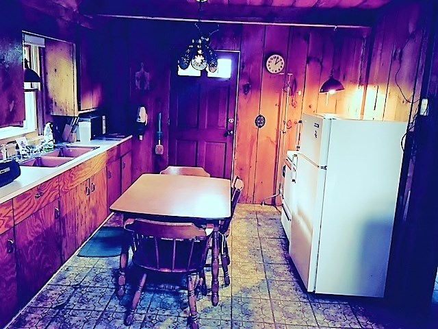 127 Ledge Road Lisbon, NH 03585 - Photo 3 of 8