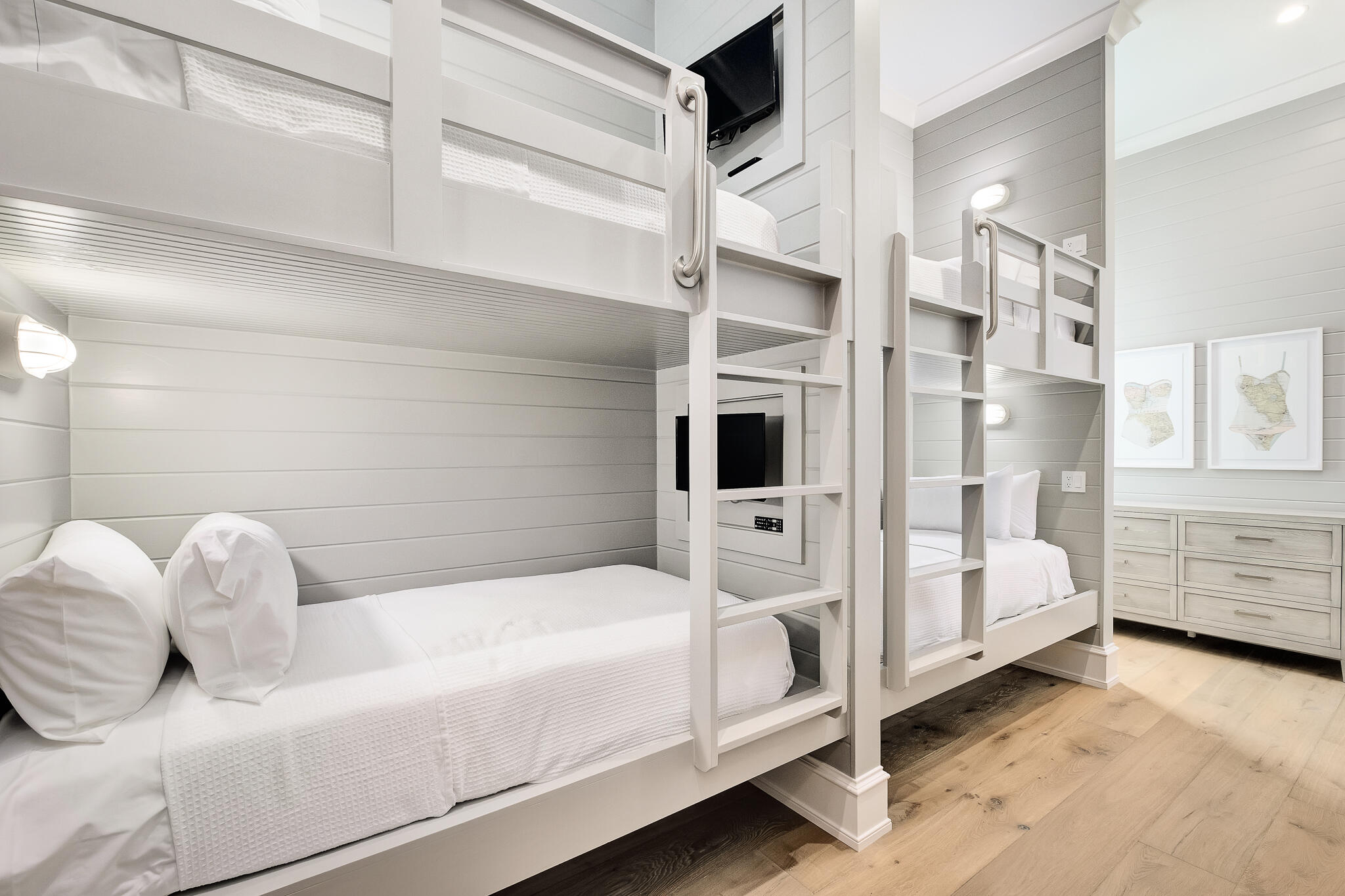 24 Brenda Ln Inlet Beach Inlet Beach, FL 32461 - Photo 27 of 55 a bedroom with a bed and a cabinets