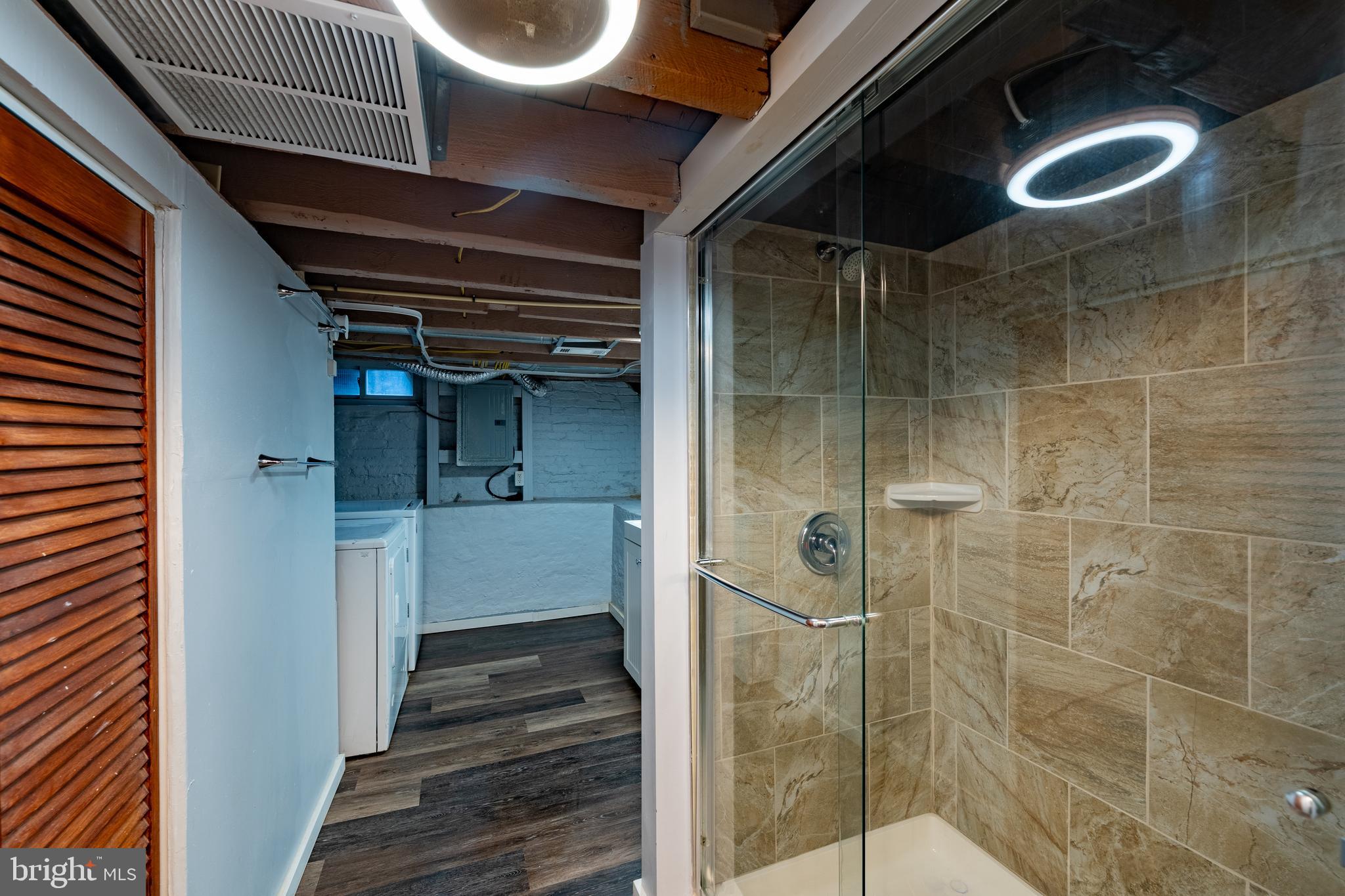 1452 Decatur Street Baltimore, MD 21230 - Photo 24 of 34 Lower level full bathroom