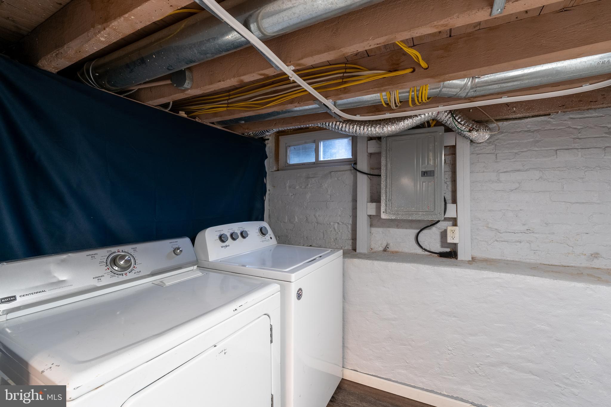 1452 Decatur Street Baltimore, MD 21230 - Photo 26 of 34 Lower level full bathroom with laundry