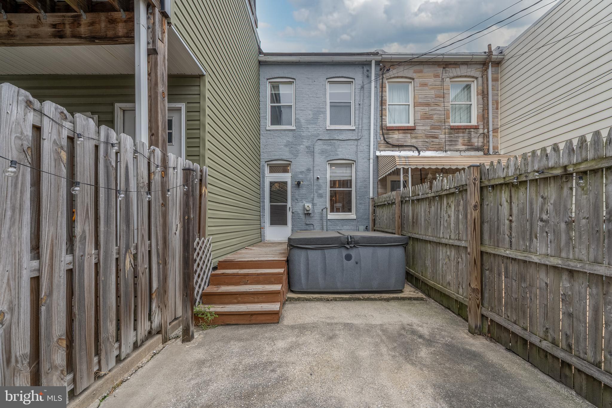 1452 Decatur Street Baltimore, MD 21230 - Photo 30 of 34 Back patio with hot tub!
