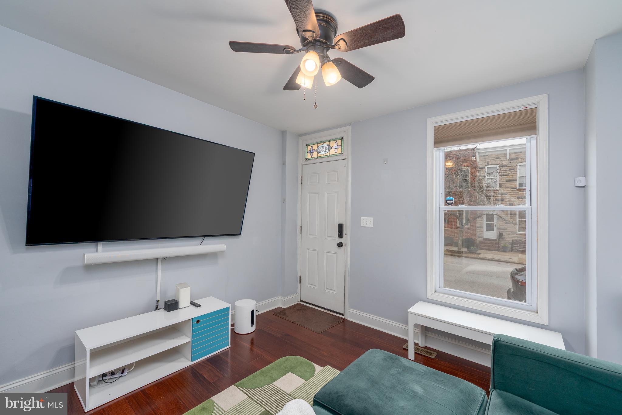 1452 Decatur Street Baltimore, MD 21230 - Photo 6 of 34 Living room with exterior view