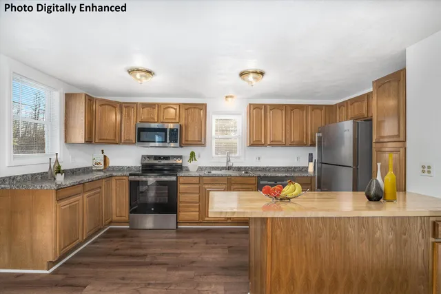 $2,200 | 657 West Swanzey Road, Swanzey, NH 03446