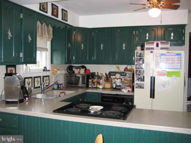 105 South Ridge Road Boiling Springs, PA 17007 - Photo 4 of 10 Gallery Image 4