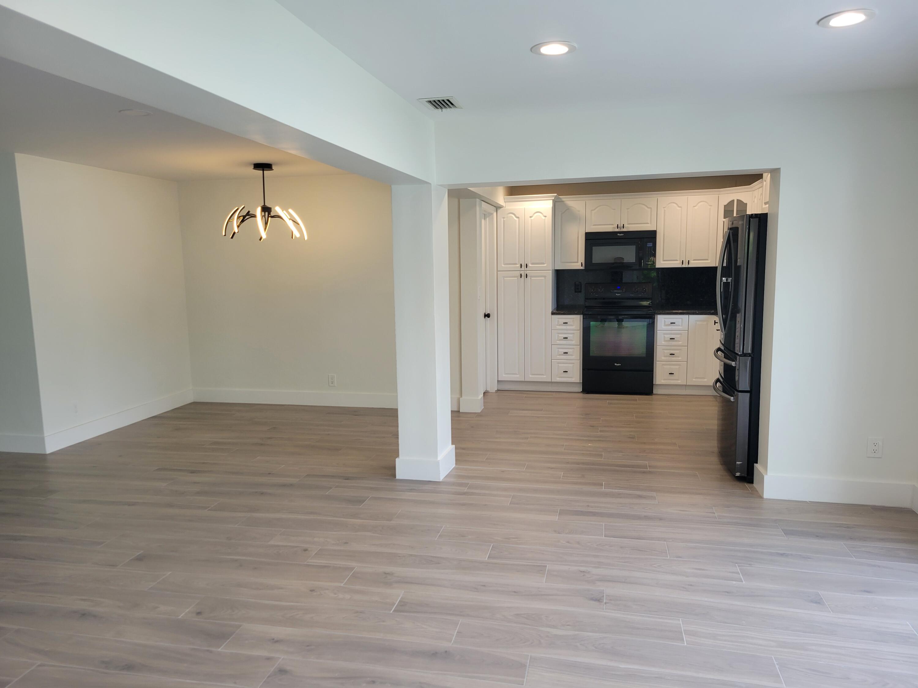 Undisclosed Address Boca Raton, FL 33432 - Photo 10 of 23 14_Kitchen05