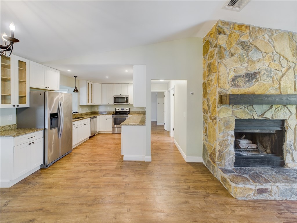 11086 Roseland Road Sebastian, FL 32958 - Photo 5 of 22