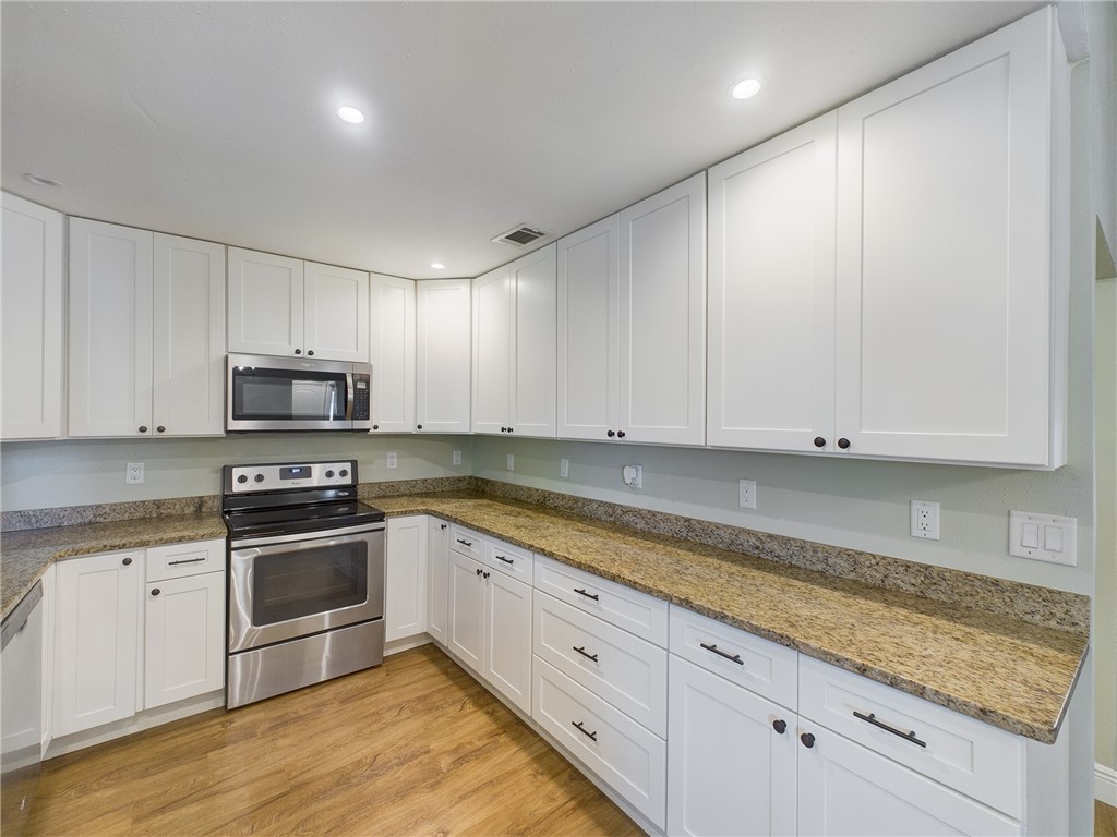 11086 Roseland Road Sebastian, FL 32958 - Photo 8 of 22