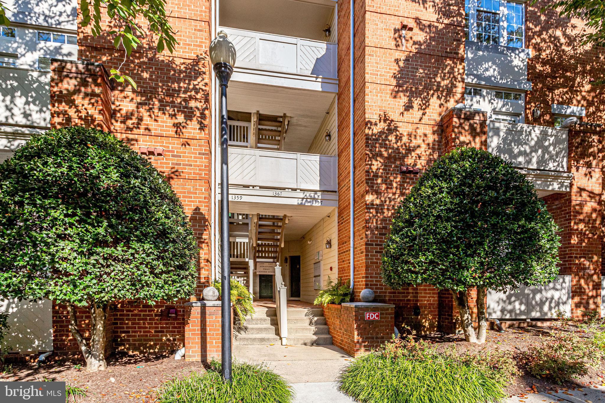 2 Bed 2 bath 1 level living at its best
