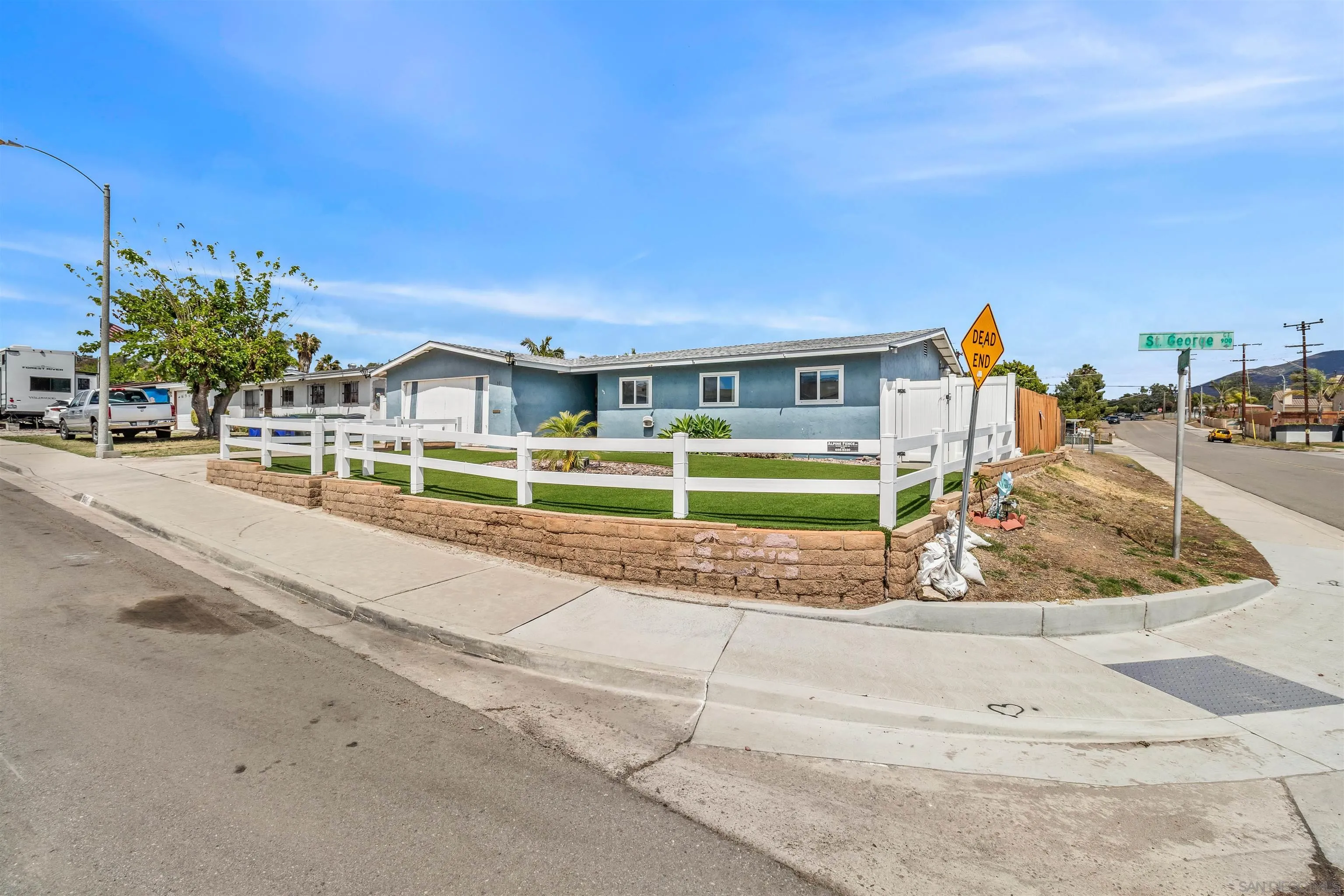 901 St George Court Spring Valley, CA 91977 - Photo 3 of 32 Gallery Image 3