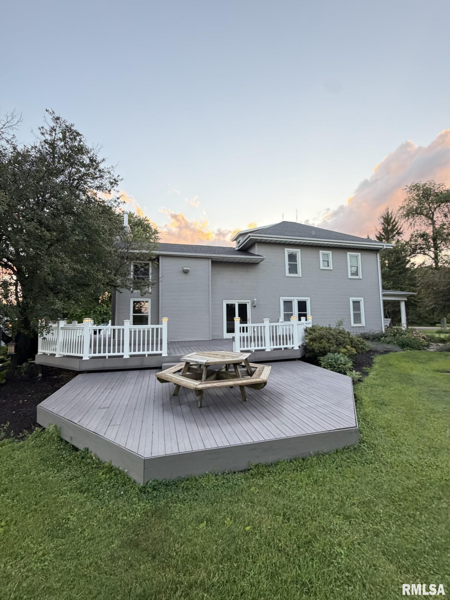 12406 West Akron Road Princeville, IL 61559 - Photo 5 of 40
