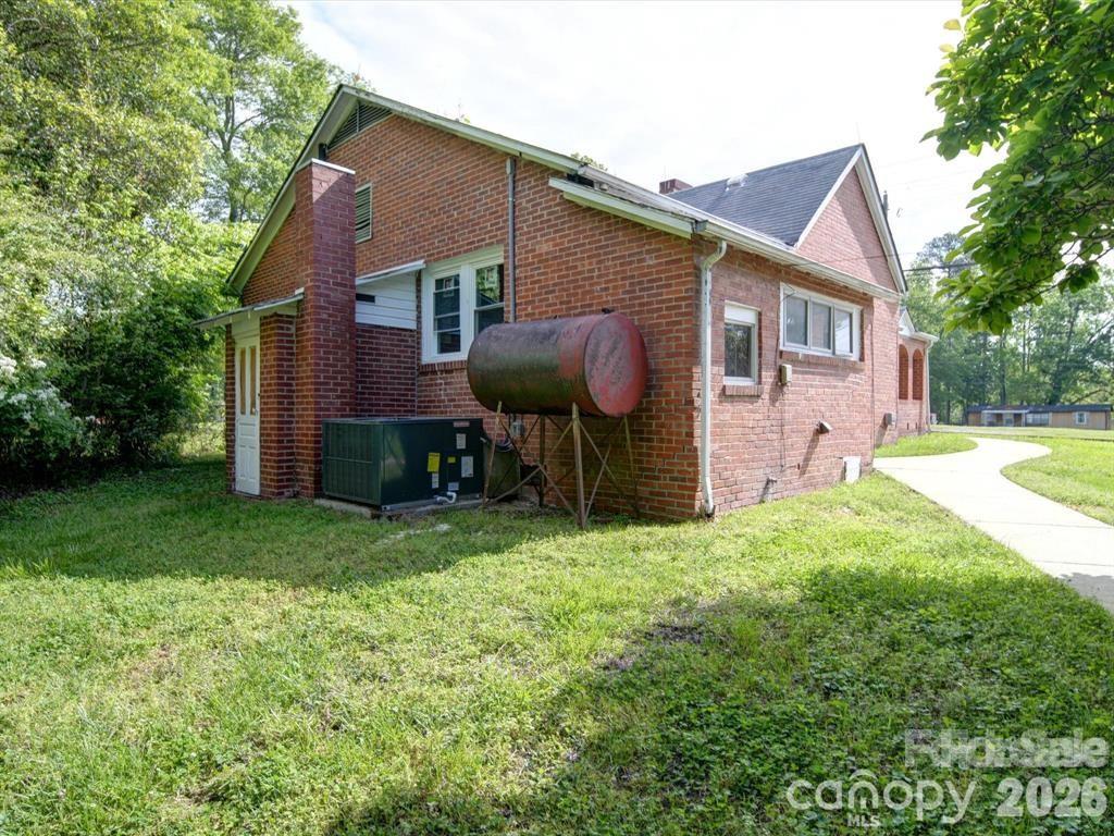 720 South Main Street Troy, NC 27371 - Photo 21 of 23