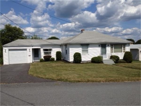 97 Ralph Chapman Road Swansea, MA 02777 - Photo 1 of 11 Gallery Image 1