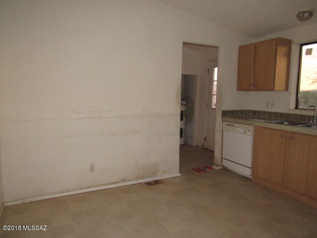 8520-1 South Cover View Road Tucson, AZ 85736 - Photo 13 of 29