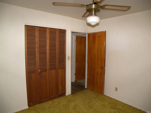 $208,000 | 217 East Ramar Drive, Warsaw, IN 46580