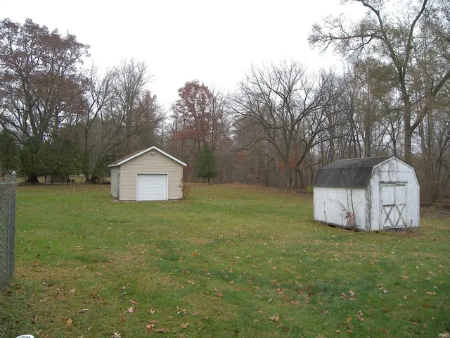 $208,000 | 217 East Ramar Drive, Warsaw, IN 46580