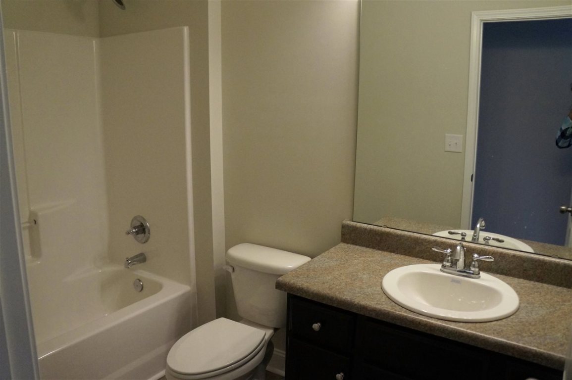 1024 Edenbrooke Circle Anderson, SC 29621 - Photo 12 of 14 Gallery Image 12