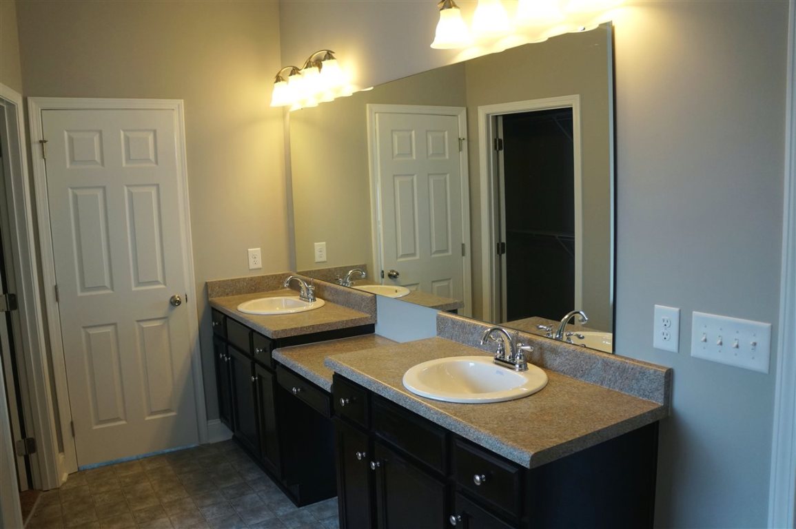 1024 Edenbrooke Circle Anderson, SC 29621 - Photo 8 of 14 Gallery Image 8