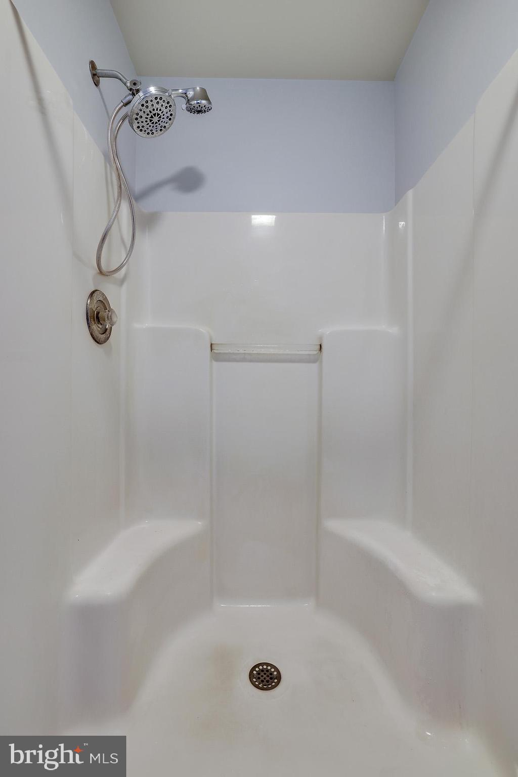 5966 Ketch Road Prince Frederick, MD 20678 - Photo 21 of 47 Primary Bath w/Deluxe Shower