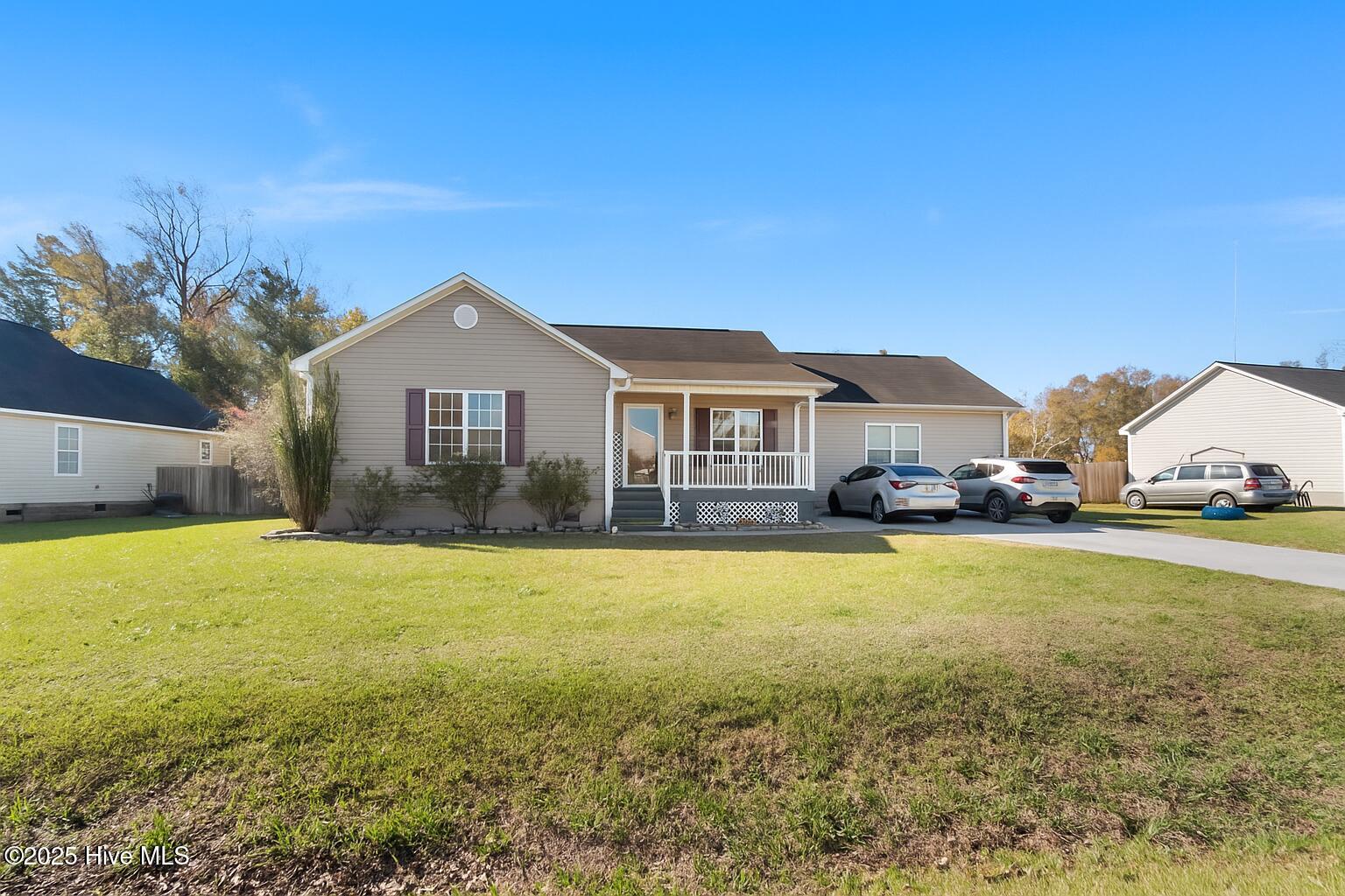 212 Deer Haven Drive Richlands, NC 28574 - Photo 2 of 22 2A (1)