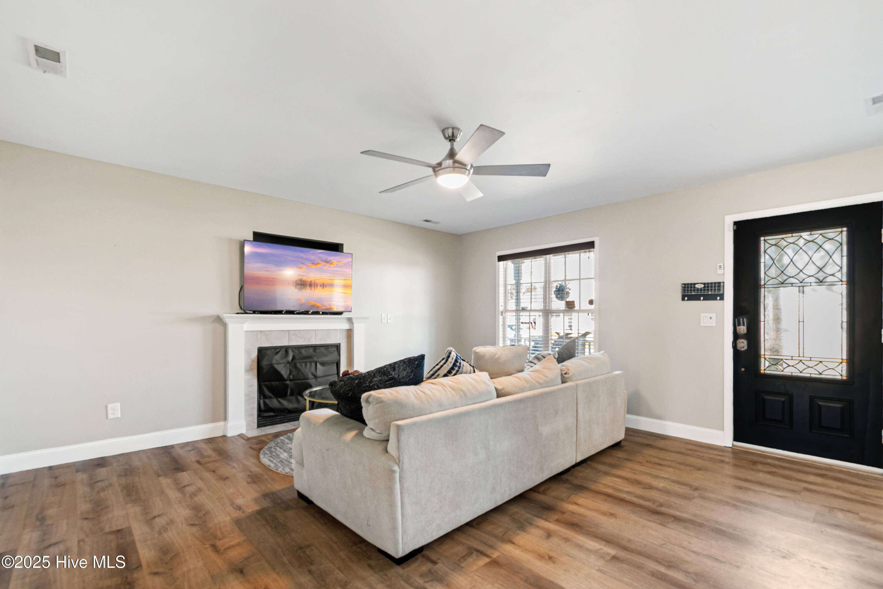 212 Deer Haven Drive Richlands, NC 28574 - Photo 5 of 22 31