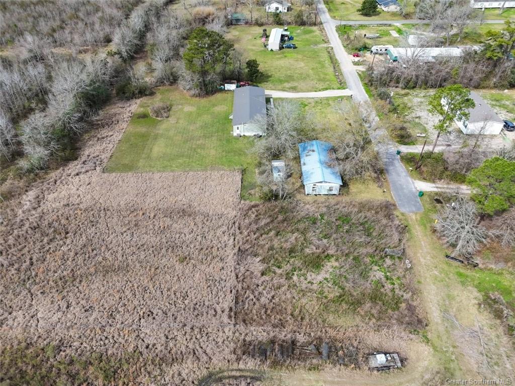 103 Tim Street Vinton, LA 70668 - Photo 3 of 29 Gallery Image 3