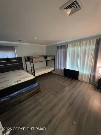 $2,100 | 5228 Hummingbird Drive, Pocono Summit, PA 18346