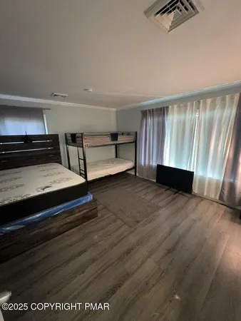 $2,100 | 5228 Hummingbird Drive, Pocono Summit, PA 18346