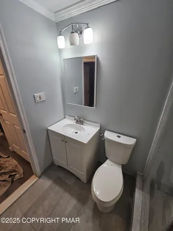 $2,100 | 5228 Hummingbird Drive, Pocono Summit, PA 18346