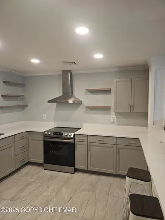 $2,100 | 5228 Hummingbird Drive, Pocono Summit, PA 18346