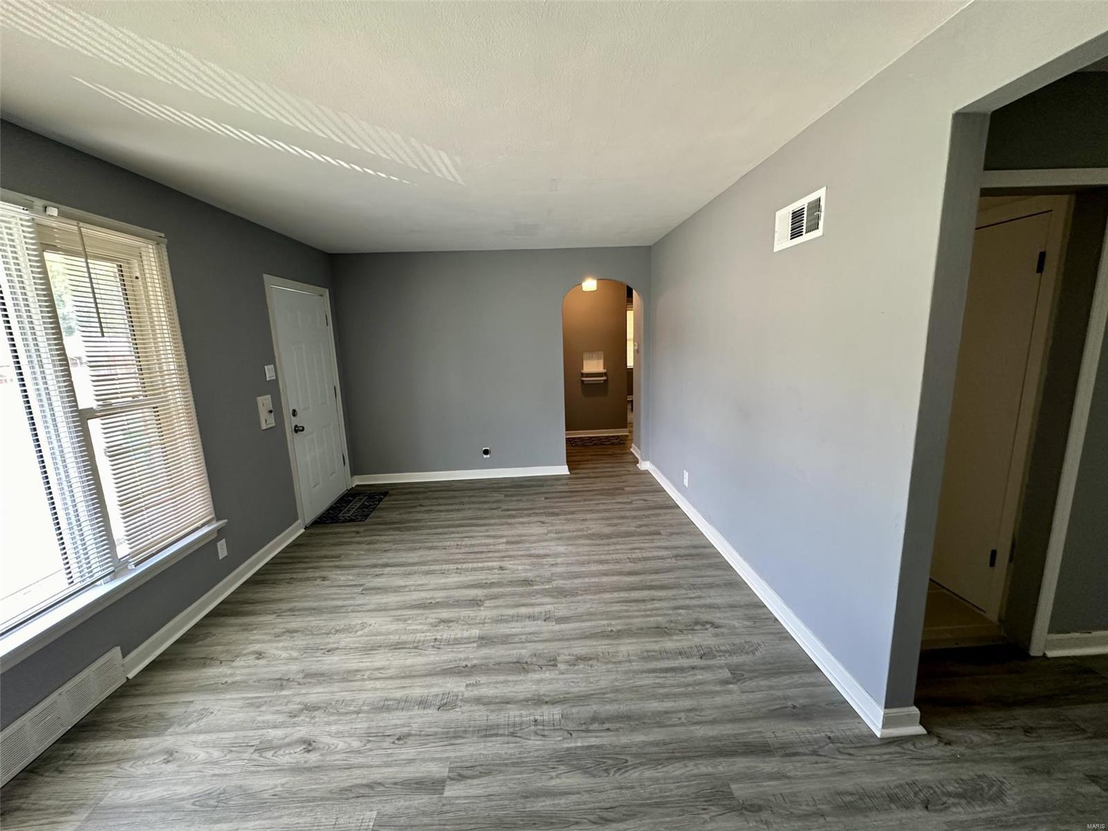 1220 Jennings Station Road St. Louis, MO 63137 - Photo 5 of 10 Gallery Image 5