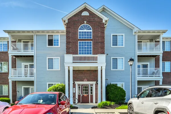 $180,000 | 5019 Amber Creek Place, Unit 208, Indianapolis, IN 46237