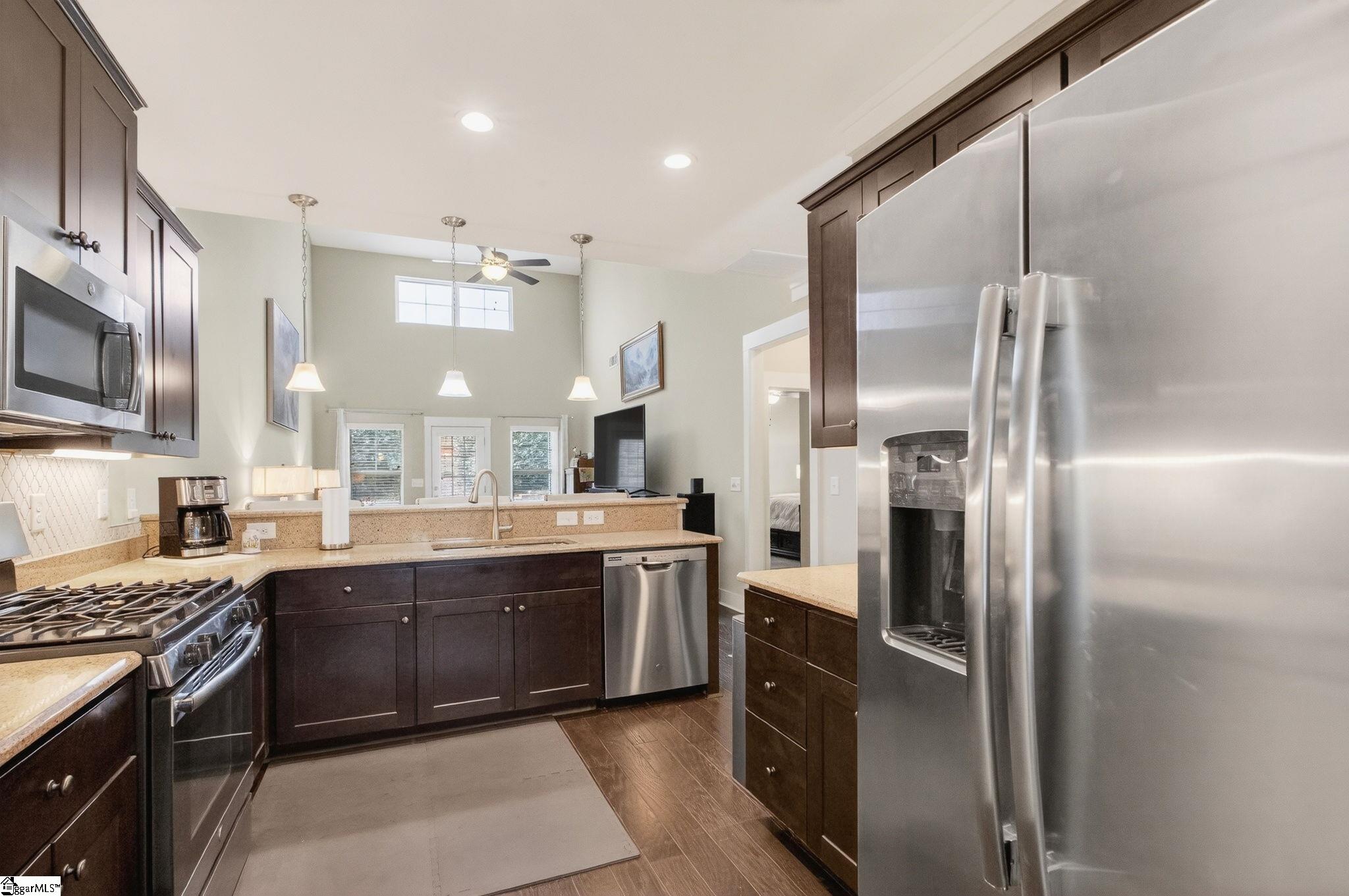 800 Stonebriar Street Simpsonville, SC 29681 - Photo 7 of 34