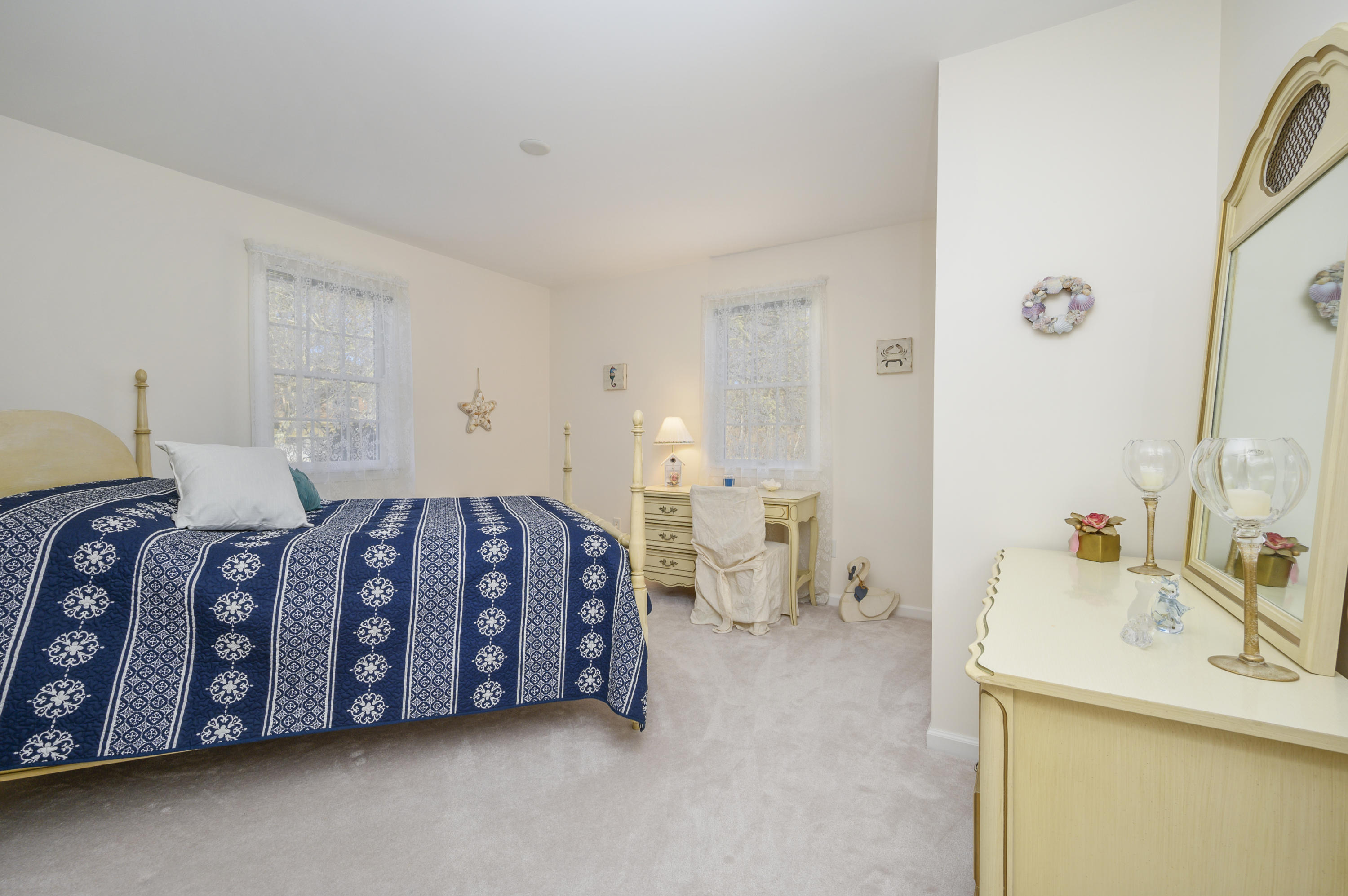 148 Griffiths Pond Road Brewster, MA 02631 - Photo 19 of 40 Guest room