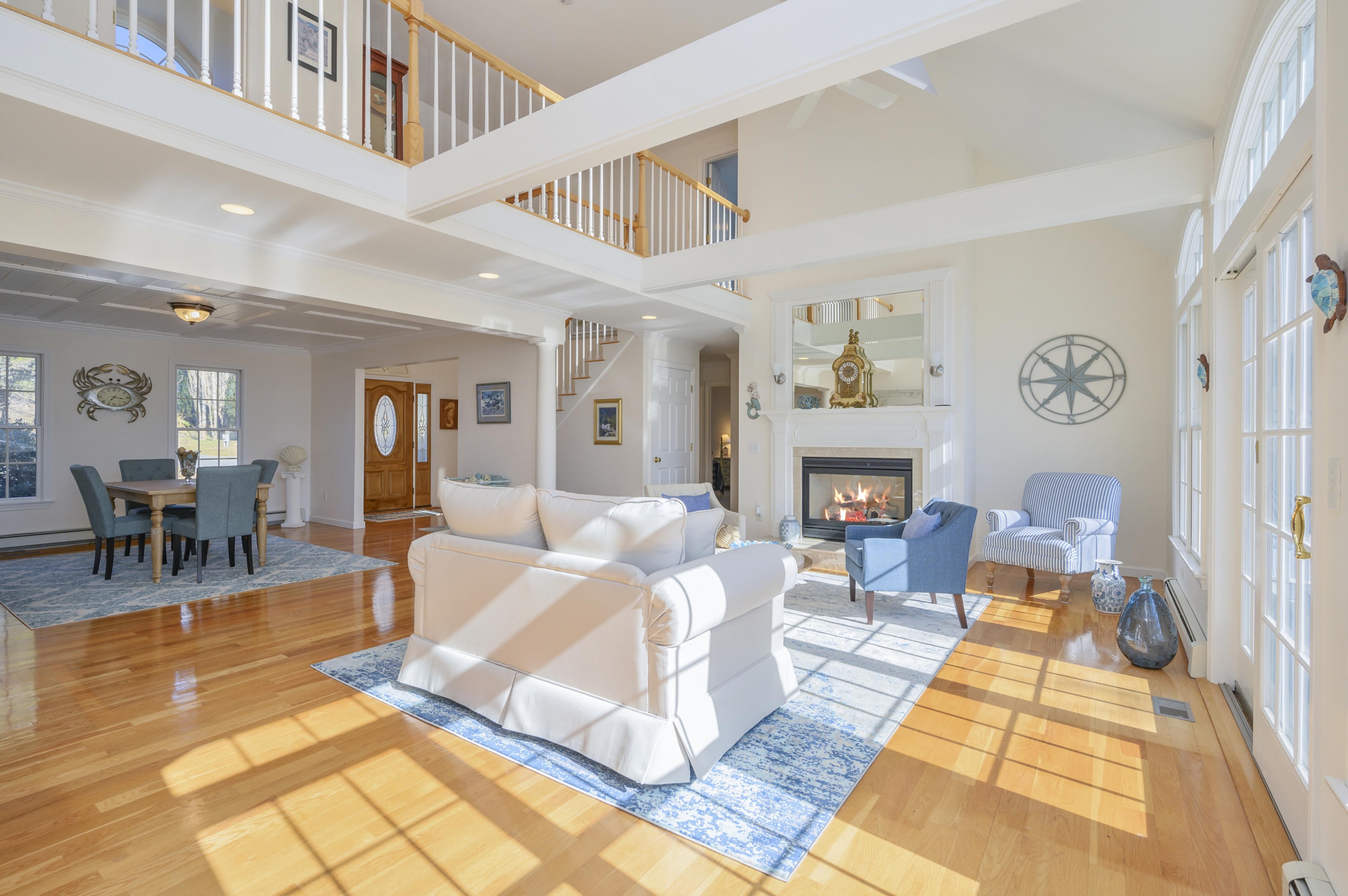 148 Griffiths Pond Road Brewster, MA 02631 - Photo 4 of 40 Great room