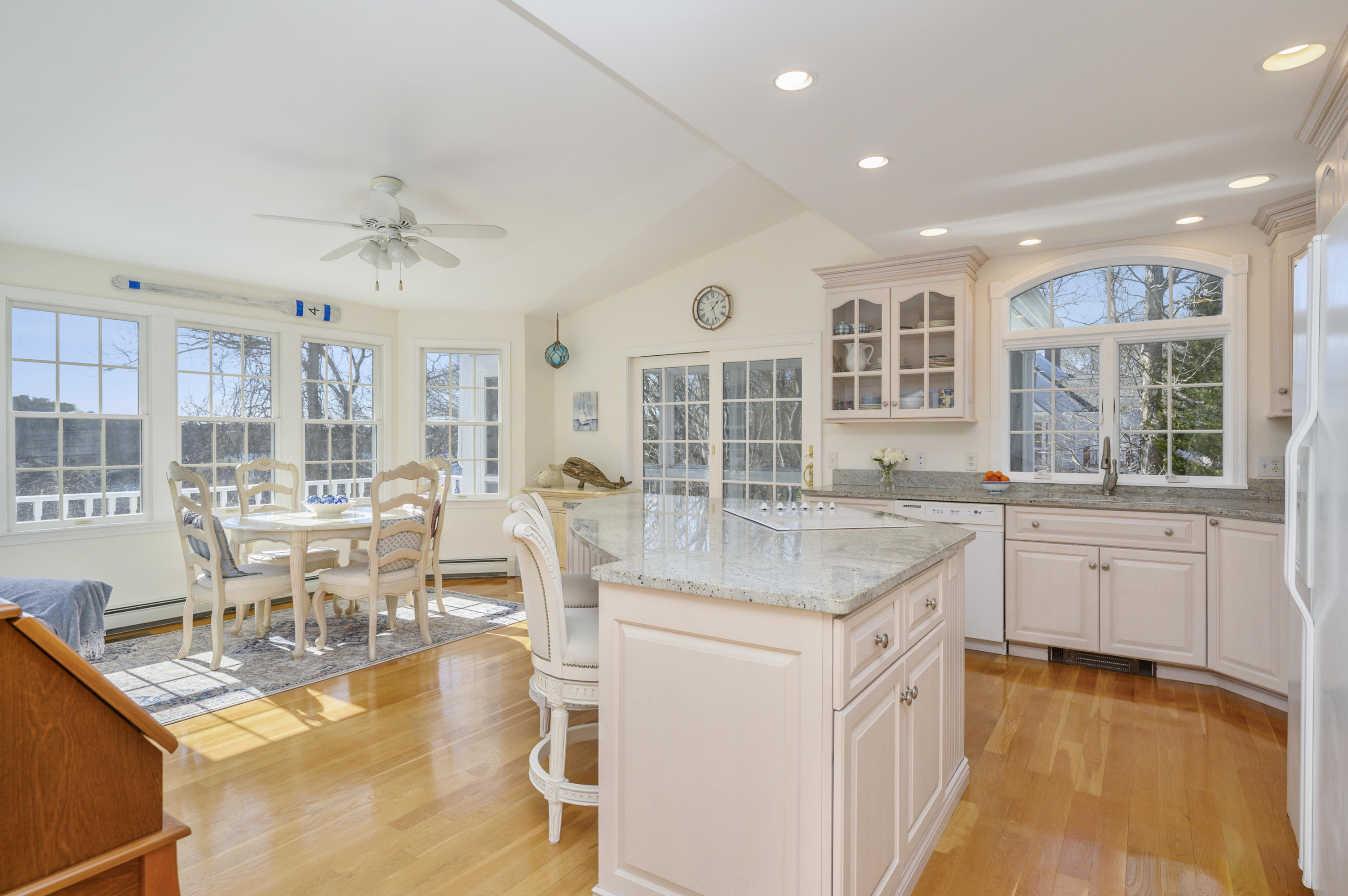 148 Griffiths Pond Road Brewster, MA 02631 - Photo 10 of 40 Kitchen