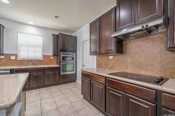 $2,800 | 2527 Villa Borghese, San Antonio, TX 78259