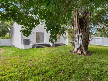 $530,000 | 533 Northwest 16th Avenue, Fort Lauderdale, FL 33311