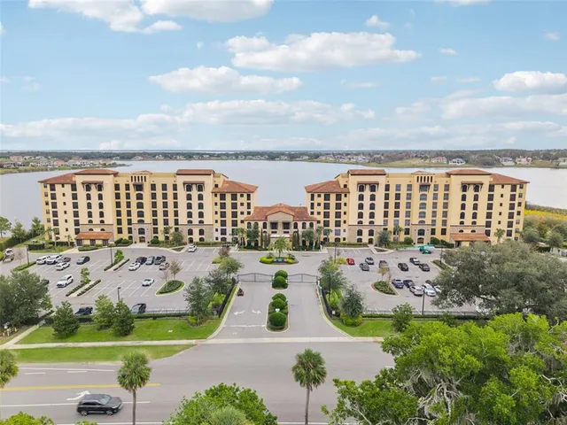 $445,000 | 16300 County Road 455, Unit 302, Montverde, FL 34756
