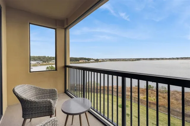 $445,000 | 16300 County Road 455, Unit 302, Montverde, FL 34756