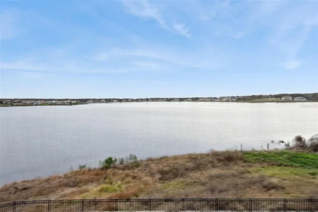 $445,000 | 16300 County Road 455, Unit 302, Montverde, FL 34756